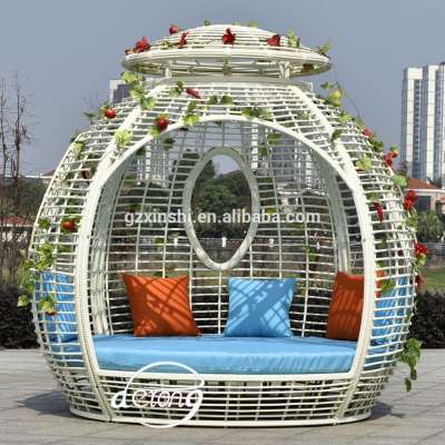 new design outdoor PE rattan furniture daybed garden leisure set